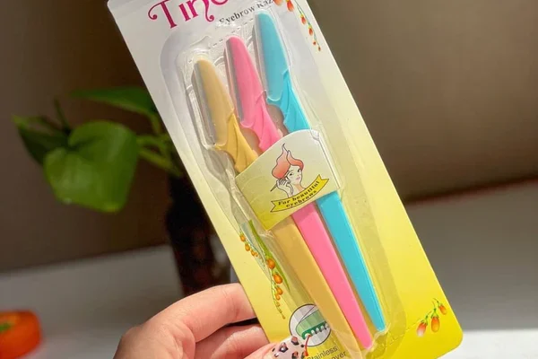 Tinkle Eyebrow Razor 3 Pc Set